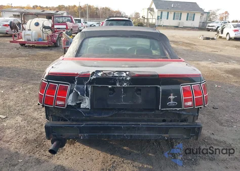 2000 Ford Mustang from USA, damaged, VIN 1FAFP4443YF212965